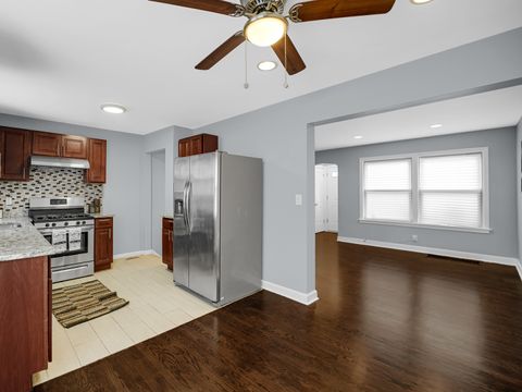 Tiny photo for 8337 S Sangamon Street, Chicago, IL 60620 (MLS # 12559827)