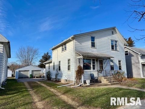 Tiny photo for 2918 PERSHING Boulevard, Clinton, IA 52732 (MLS # QC4269739)