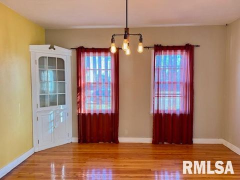 Tiny photo for 2918 PERSHING Boulevard, Clinton, IA 52732 (MLS # QC4269739)