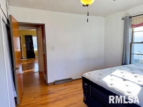 Tiny photo for 2918 PERSHING Boulevard, Clinton, IA 52732 (MLS # QC4269739)