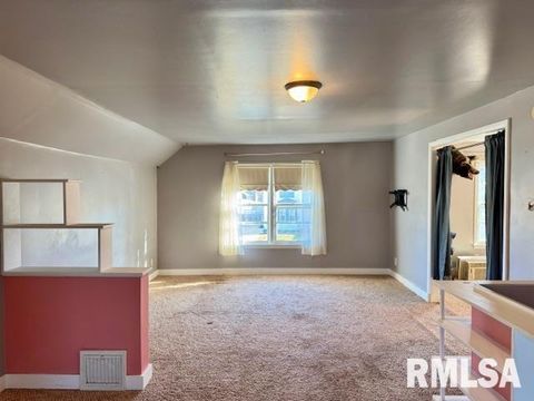 Tiny photo for 2918 PERSHING Boulevard, Clinton, IA 52732 (MLS # QC4269739)