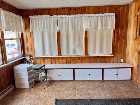 Tiny photo for 2918 PERSHING Boulevard, Clinton, IA 52732 (MLS # QC4269739)