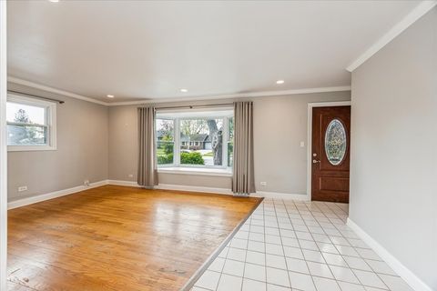 Tiny photo for 6145 Janes Avenue, Downers Grove, IL 60516 (MLS # 12624151)
