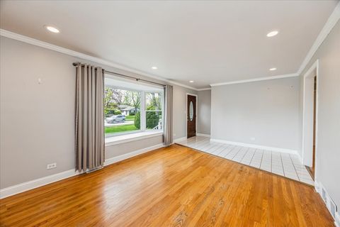 Tiny photo for 6145 Janes Avenue, Downers Grove, IL 60516 (MLS # 12624151)