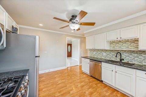 Tiny photo for 6145 Janes Avenue, Downers Grove, IL 60516 (MLS # 12624151)