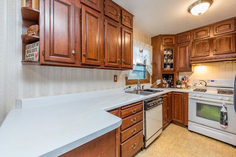 Tiny photo for 2625 Vercoe Avenue, Waukegan, IL 60087 (MLS # 12493525)