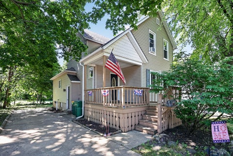 Photo of 224 Charles Street, Sycamore, IL 60178 (MLS # 12717078)