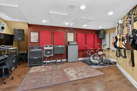 Tiny photo for 9 Auburn Court, Lemont, IL 60439 (MLS # 12761325)