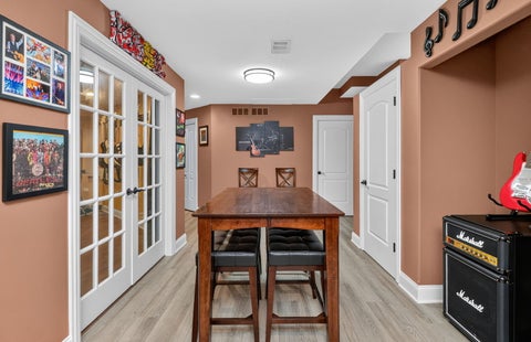 Tiny photo for 9 Auburn Court, Lemont, IL 60439 (MLS # 12761325)