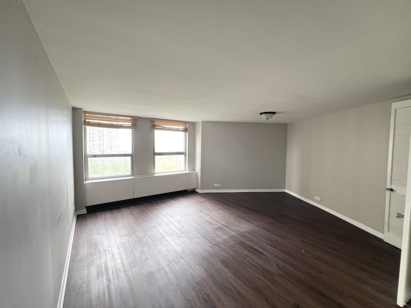 2626 N Lakeview Avenue 1509