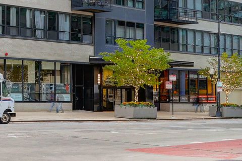 Tiny photo for 130 S Canal Street #9F, Chicago, IL 60606 (MLS # 12586058)