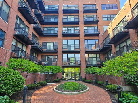 Tiny photo for 2323 W Pershing Road #230, Chicago, IL 60609 (MLS # 12666001)