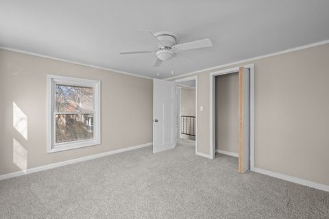 Tiny photo for 402 E Pleasant Street, Davenport, IA 52803 (MLS # 12614046)