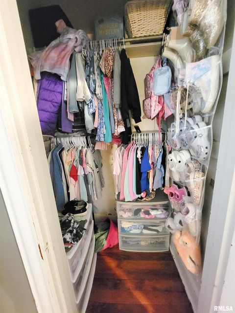 Tiny photo for 216 E 3RD Street, Flora, IL 62839 (MLS # EB460093)