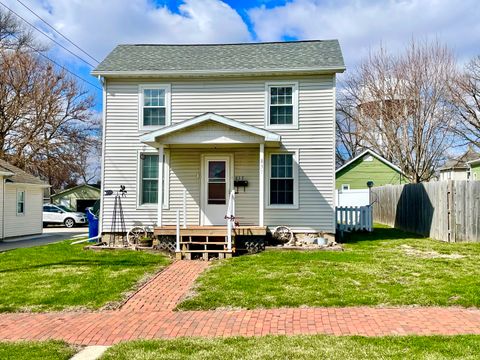 837 Gooding Street, Lasalle, IL 61301 - #: 12618291