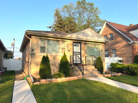 Tiny photo for 1023 Rice Avenue, Bellwood, IL 60104 (MLS # 12387746)