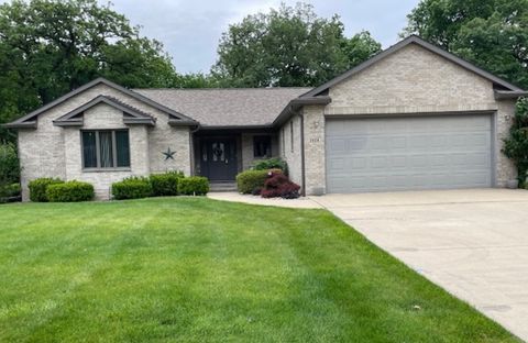 2828 Emerald Drive Ottawa IL 61350
