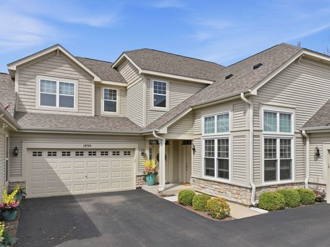 Photo of 1890 Havenshire Road #1890, Aurora, IL 60502 (MLS # 12615630)