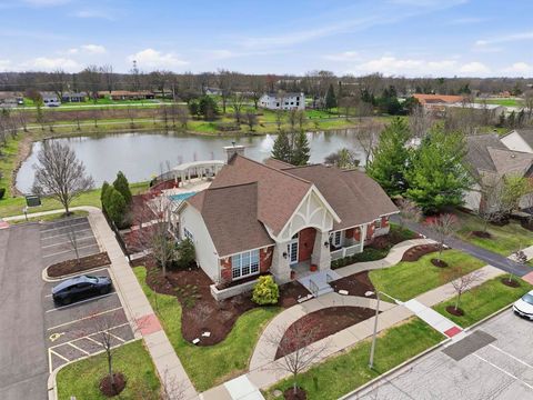 Tiny photo for 1890 Havenshire Road #1890, Aurora, IL 60502 (MLS # 12615630)