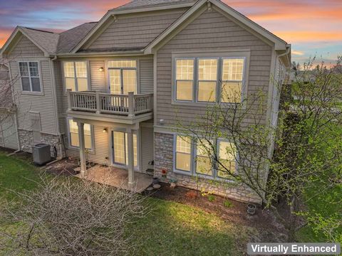 Tiny photo for 1890 Havenshire Road #1890, Aurora, IL 60502 (MLS # 12615630)