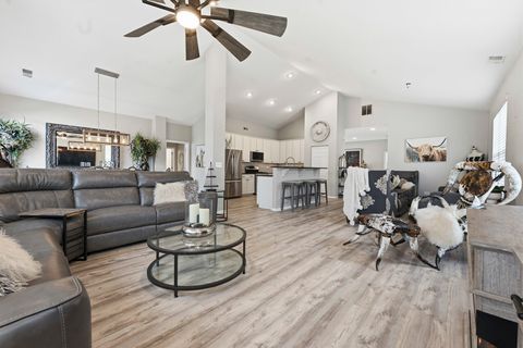 Tiny photo for 1890 Havenshire Road #1890, Aurora, IL 60502 (MLS # 12615630)