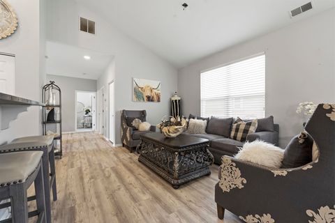 Tiny photo for 1890 Havenshire Road #1890, Aurora, IL 60502 (MLS # 12615630)