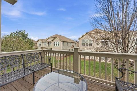 Tiny photo for 1890 Havenshire Road #1890, Aurora, IL 60502 (MLS # 12615630)