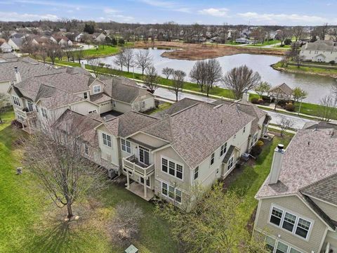 Tiny photo for 1890 Havenshire Road #1890, Aurora, IL 60502 (MLS # 12615630)