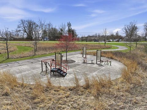 Tiny photo for 1890 Havenshire Road #1890, Aurora, IL 60502 (MLS # 12615630)