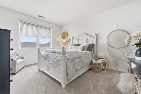 Tiny photo for 1890 Havenshire Road #1890, Aurora, IL 60502 (MLS # 12615630)