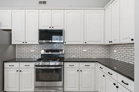 Tiny photo for 1890 Havenshire Road #1890, Aurora, IL 60502 (MLS # 12615630)