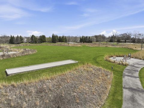 Tiny photo for 1890 Havenshire Road #1890, Aurora, IL 60502 (MLS # 12615630)