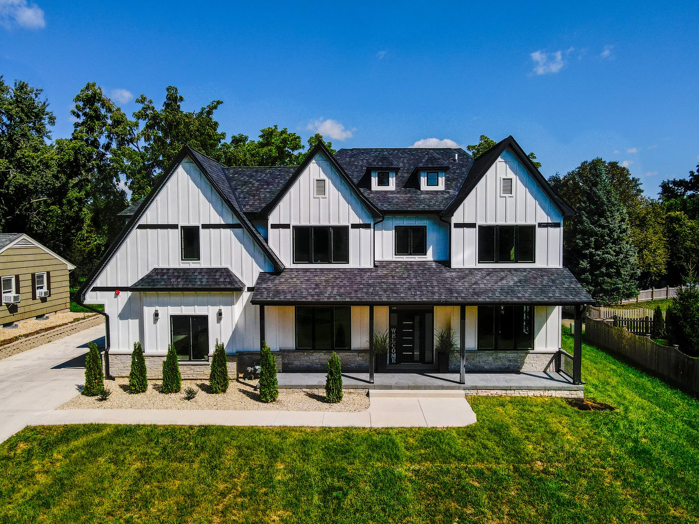 234 E 58th Place