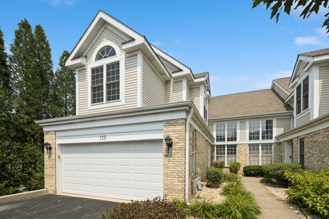 719 Citadel Drive Westmont IL 60559