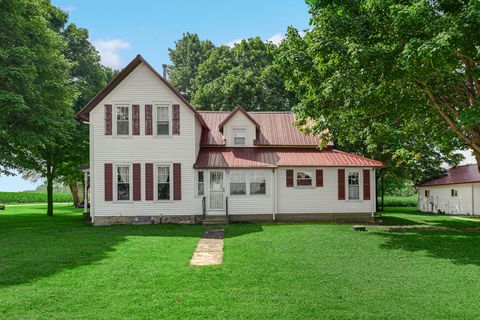 Tiny photo for 1061 Robbins Road, Amboy, IL 61310 (MLS # 12436594)