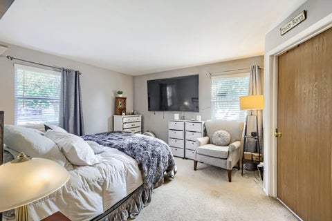 Tiny photo for 75 LARCH Court #Z1, Schaumburg, IL 60193 (MLS # 12759797)