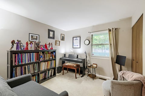 Tiny photo for 75 LARCH Court #Z1, Schaumburg, IL 60193 (MLS # 12759797)