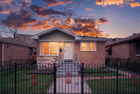 Tiny photo for 11038 S Eberhart Avenue, Chicago, IL 60628 (MLS # 12608856)
