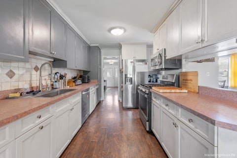 Tiny photo for 490 Heather Lane, Carol Stream, IL 60188 (MLS # 12681093)