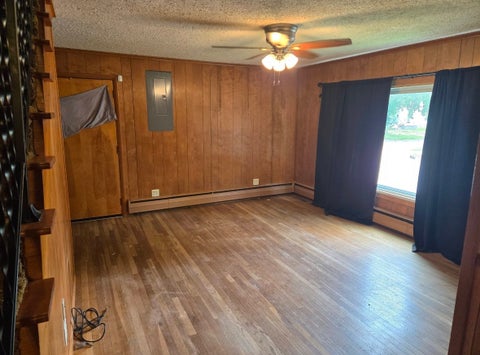 Tiny photo for 128 W Homer Avenue, Harrisburg, IL 62946 (MLS # 12694400)