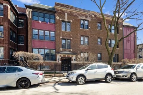 3707 N Wilton Avenue 2 Chicago IL 60613