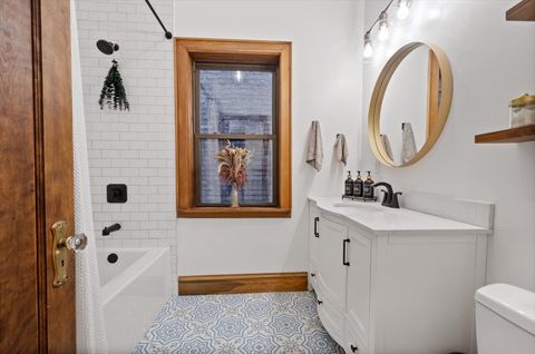 Tiny photo for 3707 N Wilton Avenue #2, Chicago, IL 60613 (MLS # 12593070)