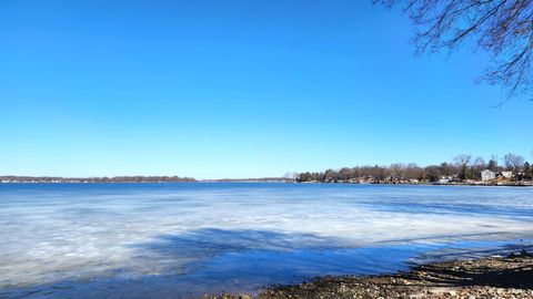 Tiny photo for 176 E Grand Avenue, Fox Lake, IL 60020 (MLS # 12570221)