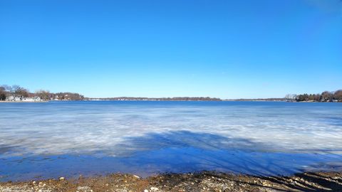 Tiny photo for 176 E Grand Avenue, Fox Lake, IL 60020 (MLS # 12570221)