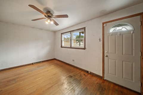 Tiny photo for 3753 S Emerald Avenue, Chicago, IL 60609 (MLS # 12712684)