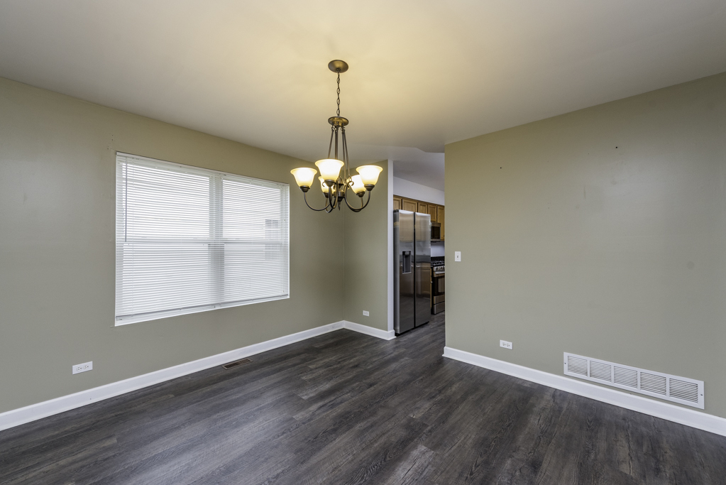 686 Chippewa Circle