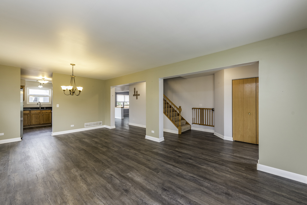 686 Chippewa Circle