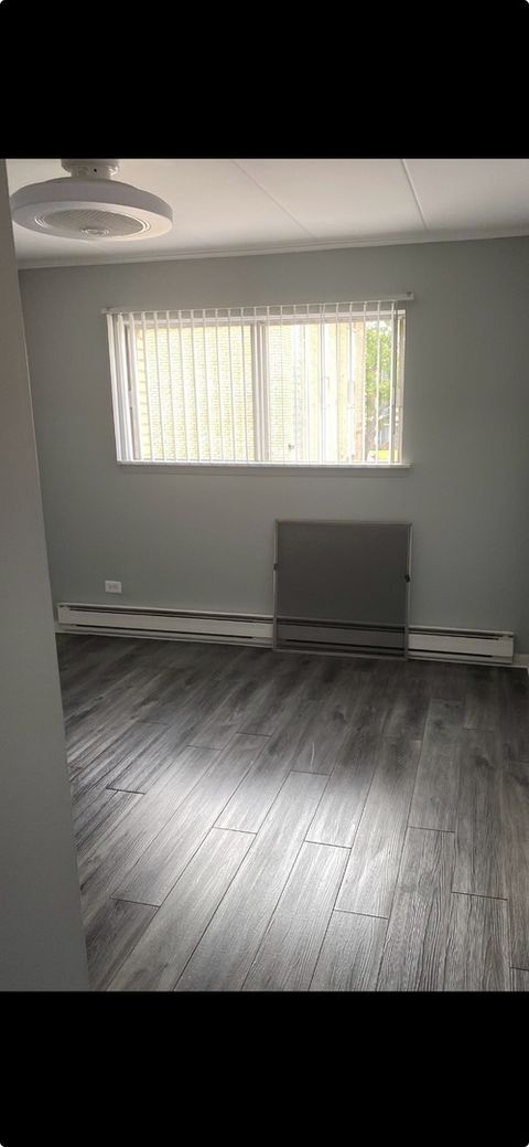 Tiny photo for 10109 S Cicero Avenue #206, Oak Lawn, IL 60453 (MLS # 12419774)