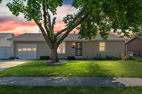 Tiny photo for 1412 Greenridge Drive, Urbana, IL 61802 (MLS # 12424570)