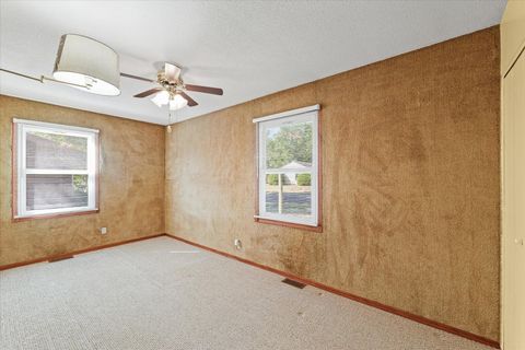 Tiny photo for 1412 Greenridge Drive, Urbana, IL 61802 (MLS # 12424570)
